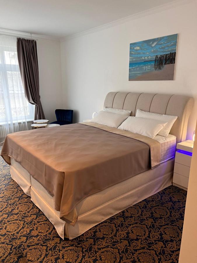 Art House One Hotel